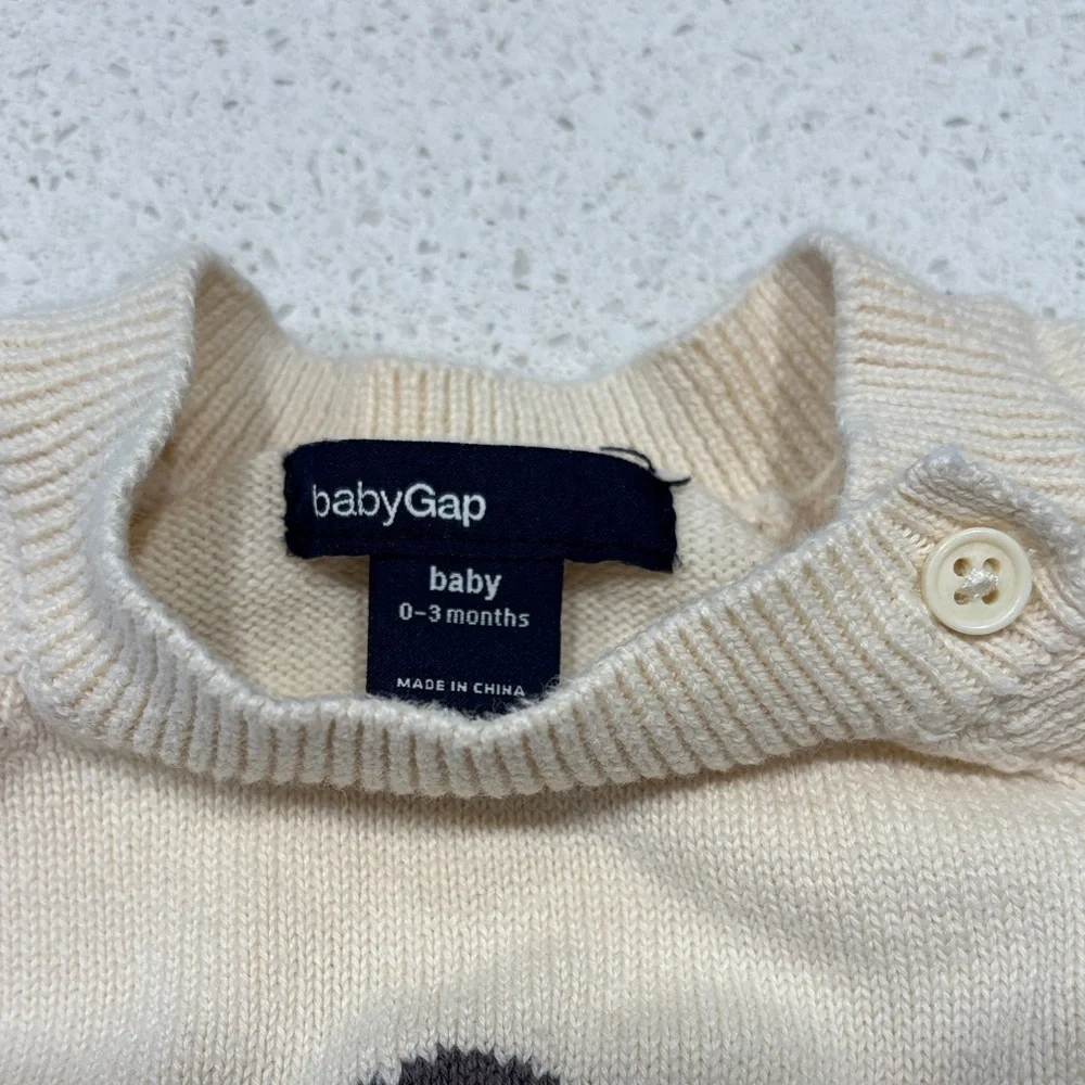 Baby Gap Cream One Piece with Penguin Design, 0-3 months